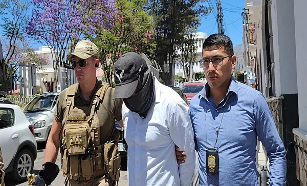Exedecán de Mariaca irá a detención preventiva en Sucre