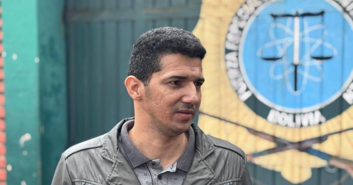 Trabajadora de joyería asaltada fue arrestada con fines investigativos