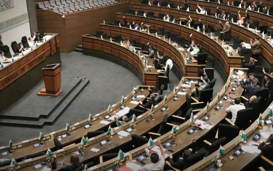 Diputados agenda proyecto que tipifica obstrucción de vías