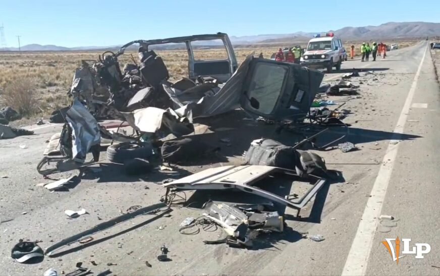 Cinco integrantes de Karumanta mueren en ruta Oruro-Cochabamba