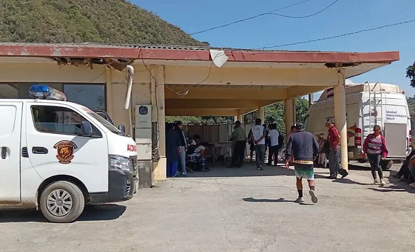 Difunden lista de fallecidos y heridos en embarrancamiento