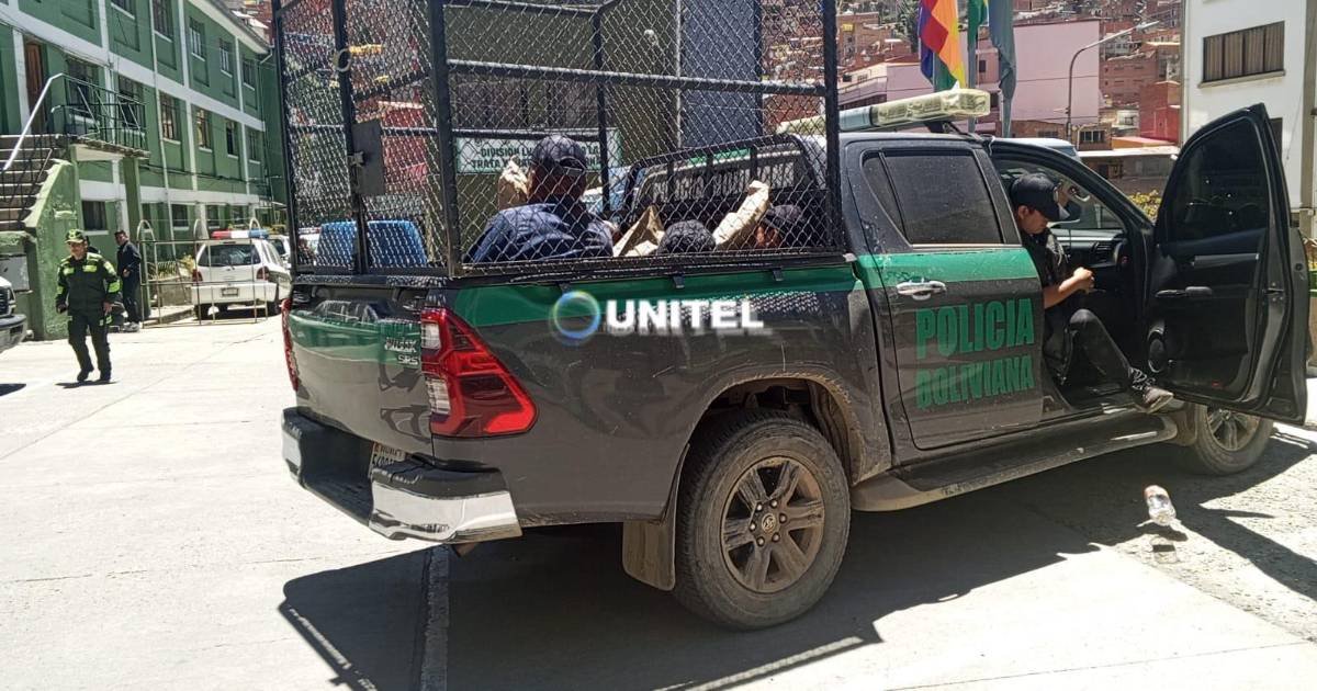 Cuerpo de víctima fue trasladado a la morgue judicial