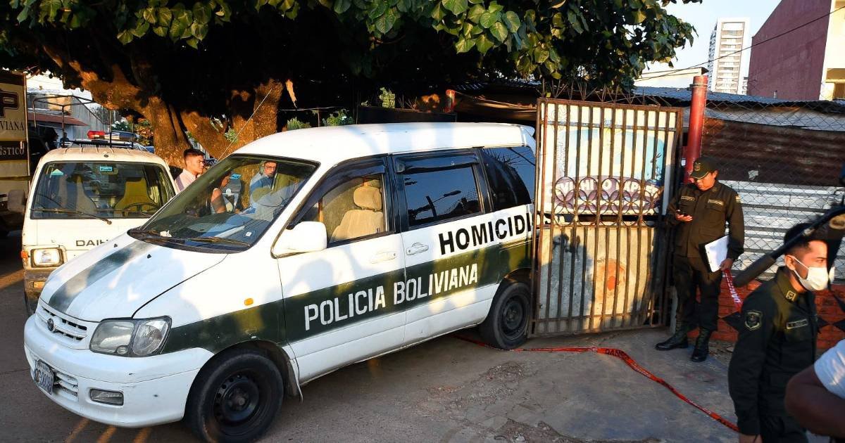 Precintan taller y trasladan vehículo vinculado a Johan Guzmán
