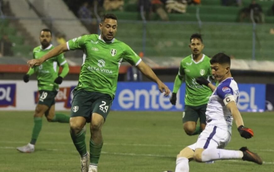 Real Tomayapo y GV San José juegan duelo por permanencia