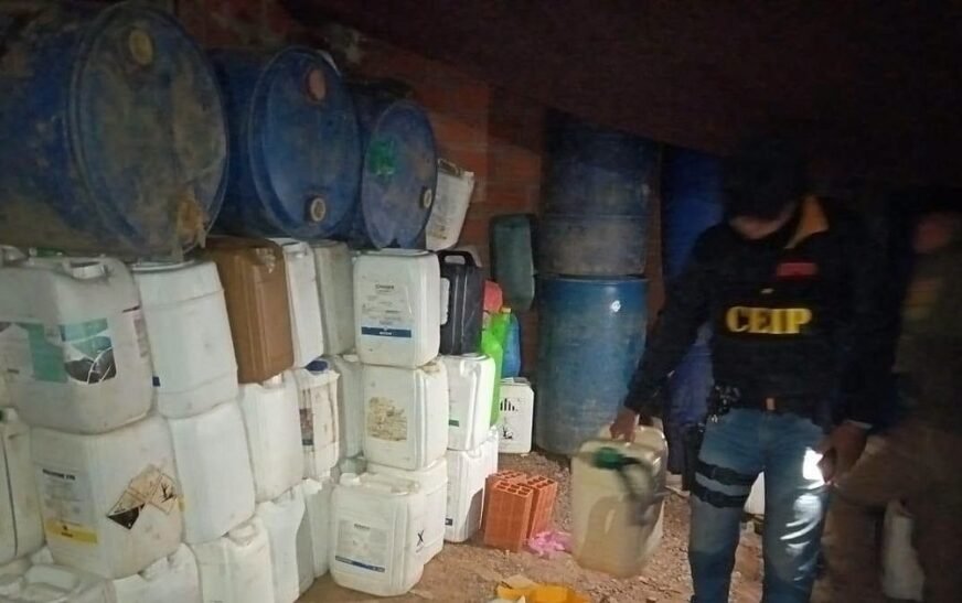 Incautan 13.040 litros de combustible en Chuquisaca