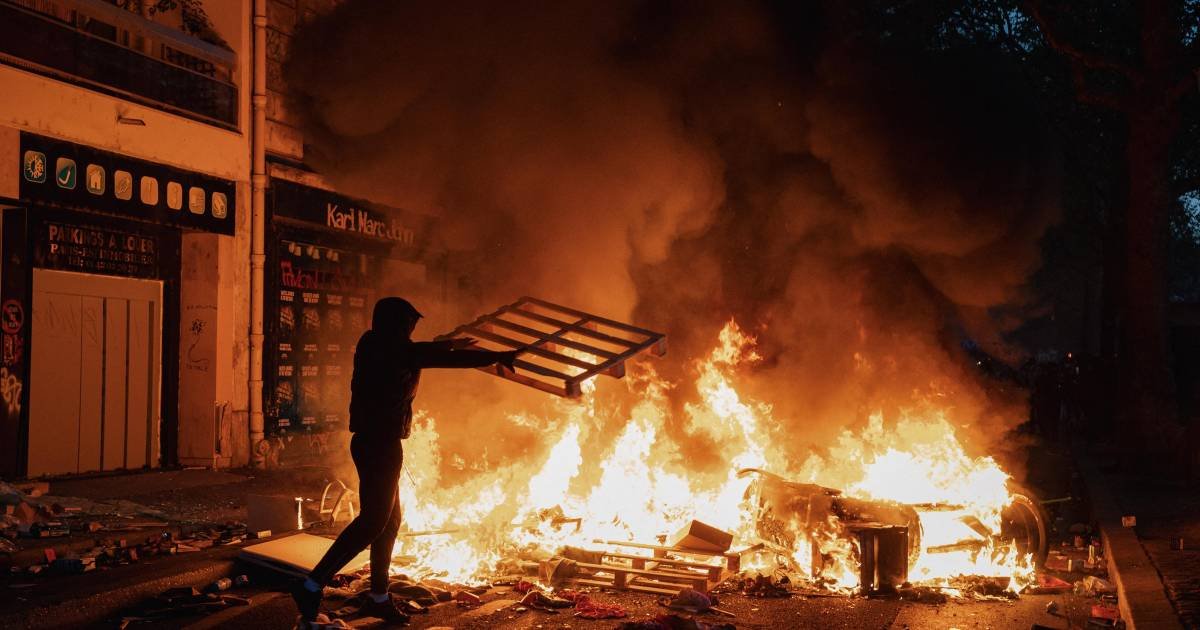Lecornu atribuye a maniobra política la violencia en protestas