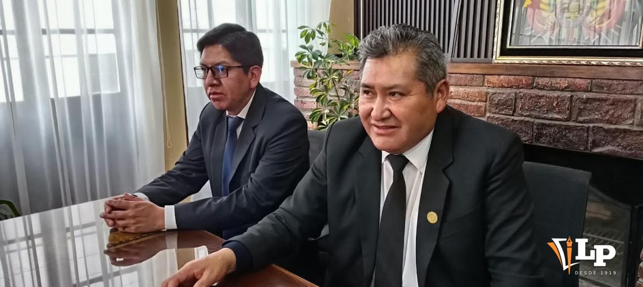 Villegas asume Fiscalía de Oruro con cero tolerancia a corrupción