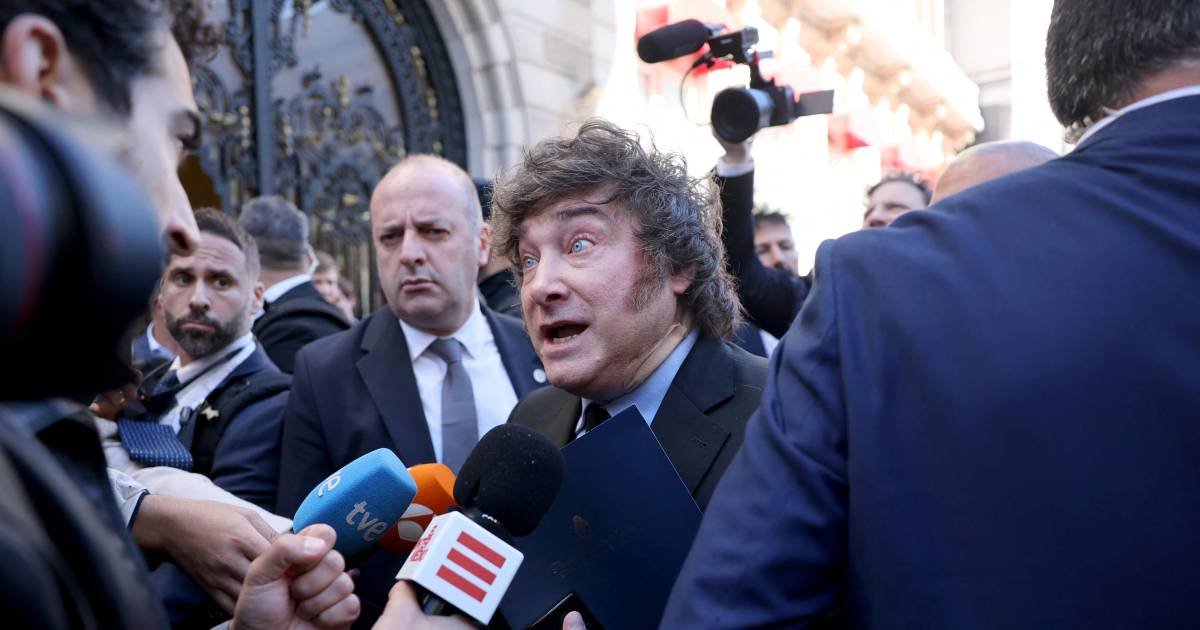 Milei llama “dictador” a Sánchez en Madrid