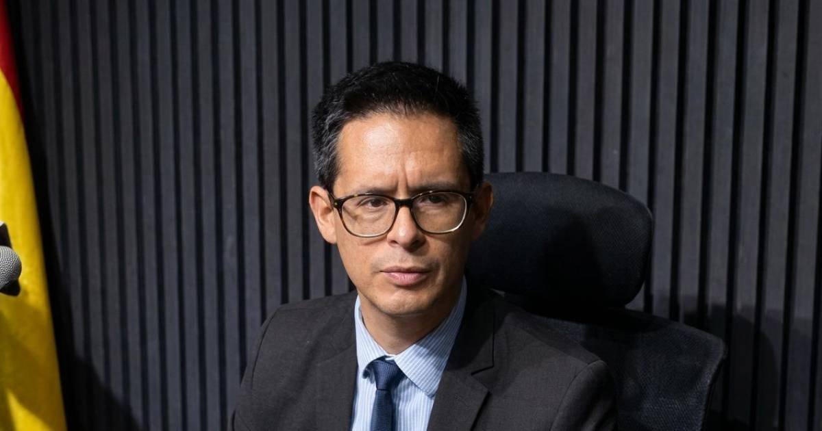 Fiscal de La Paz anuncia revisión de informes y casos
