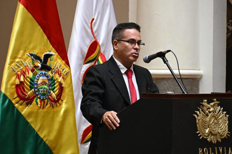 Fiscal General de Bolivia desvincula a dos fiscales sancionados por EE.UU.