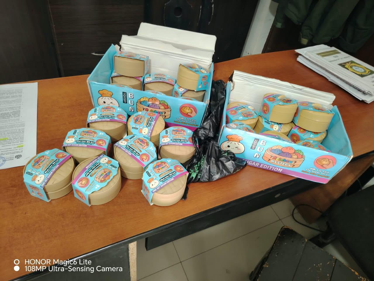 Decomisan 24 juguetes Squishies sin registro sanitario en Oruro