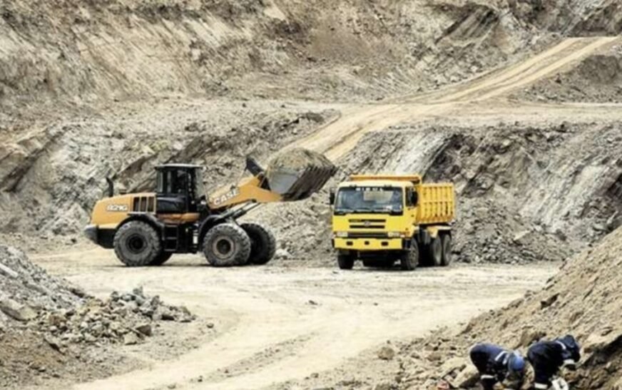 Indígenas y autoridades piden frenar minería en San Buenaventura