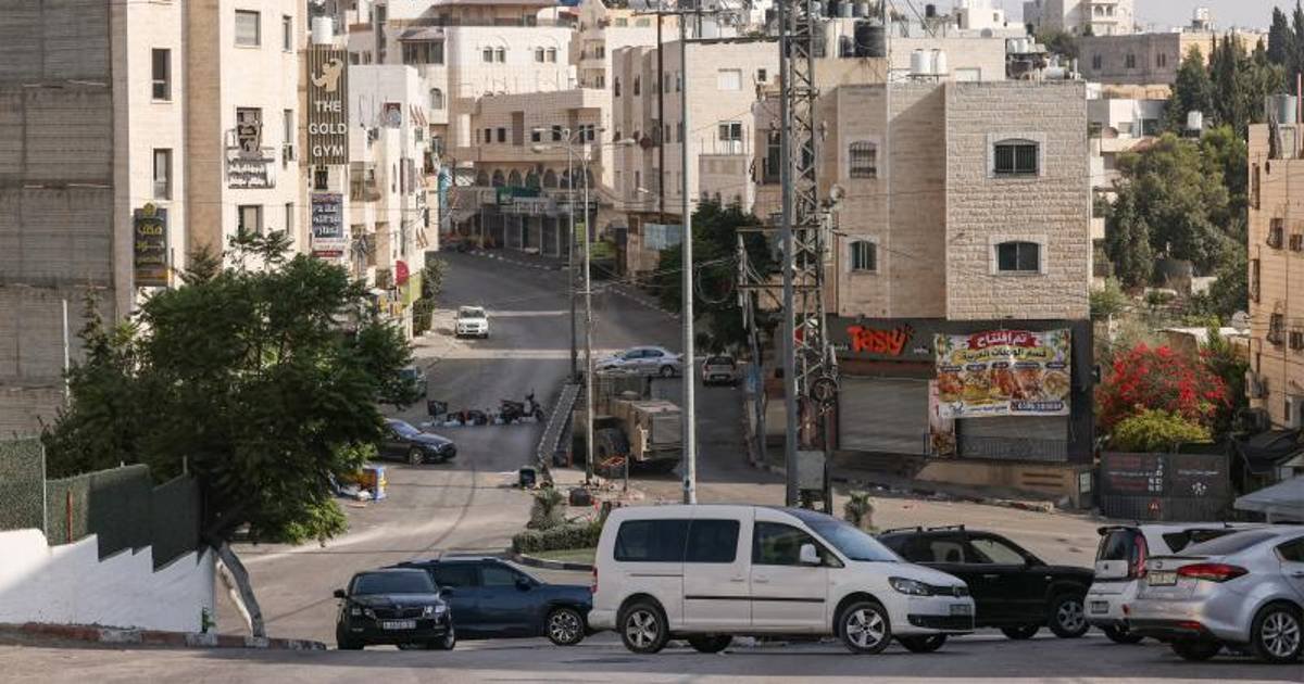Israel bloquea cruces a Cisjordania en día electoral