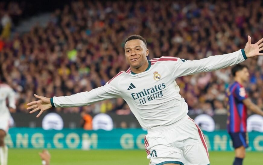 El Real Madrid vence 1-2 al Barça en Montjuïc