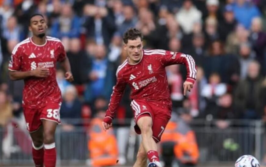 Iraola impulsa al Liverpool a cuatro victorias seguidas