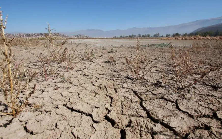 El Niño “súper fuerte” golpea con sequías e inundaciones
