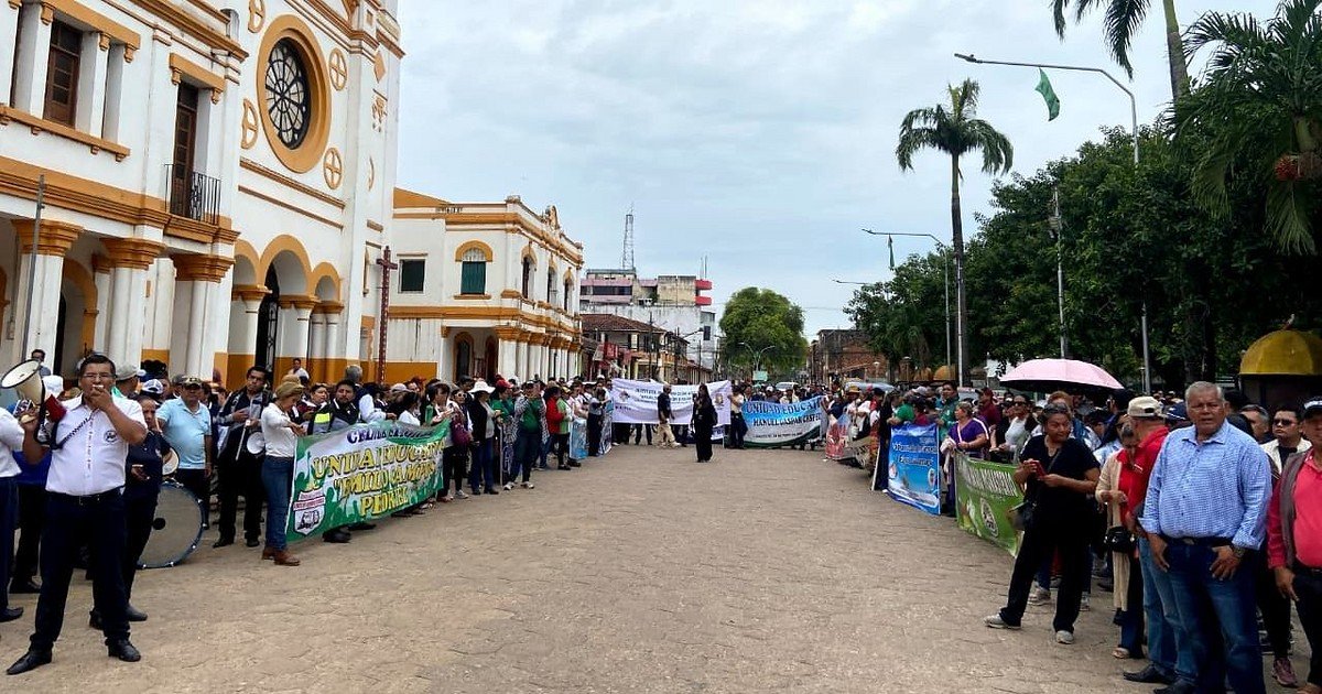 Maestros rurales rompen diálogo y se declaran en emergencia
