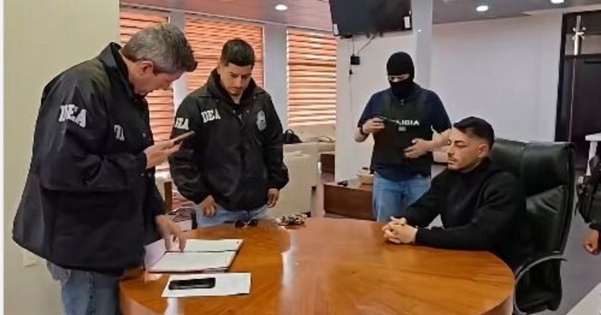 Fiscalía investiga a dos policías por maletas de Marset