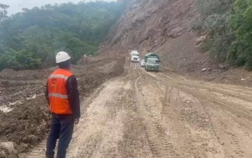 Corte temporal afecta el carril de subida a Samaipata