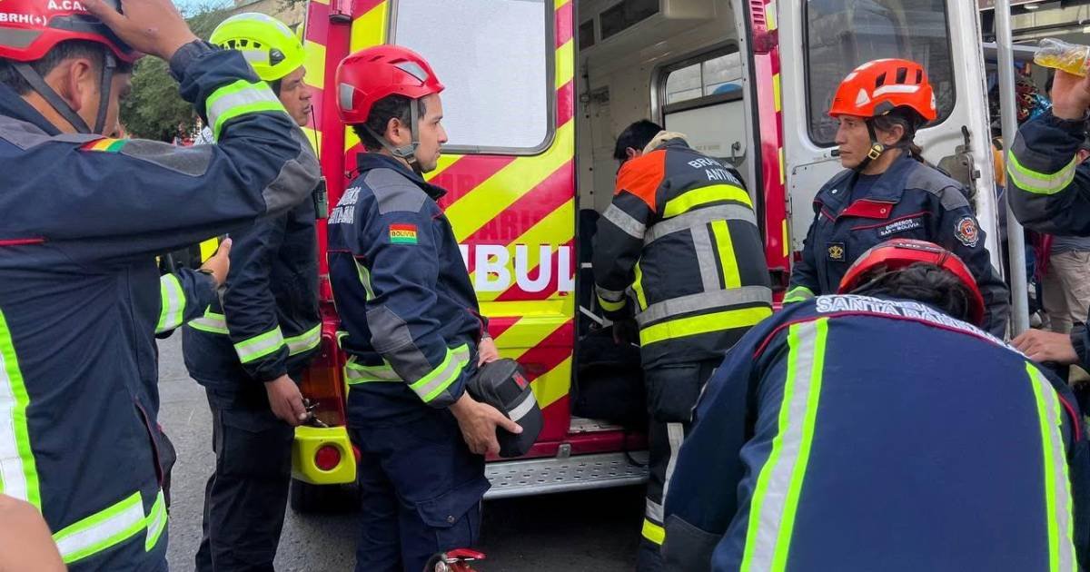 Estudiante cae del primer piso en unidad educativa de El Alto