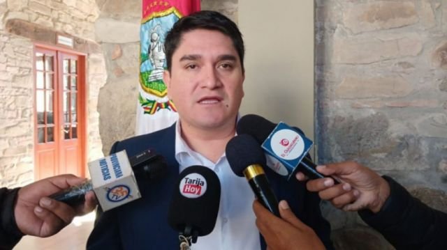 Proyecto de ley busca desvincular a expropietarios de vehículos